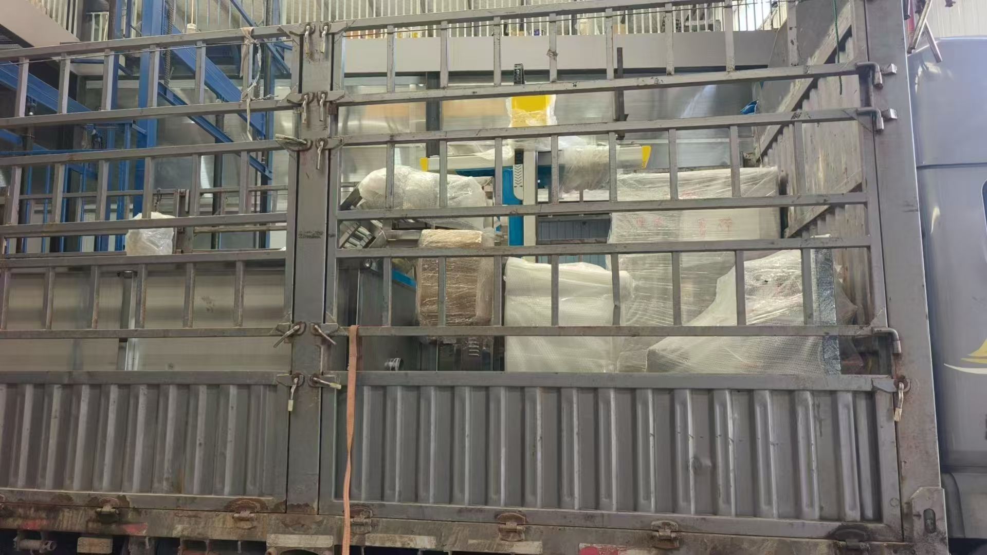 比亚特截齿生产线764.jpg