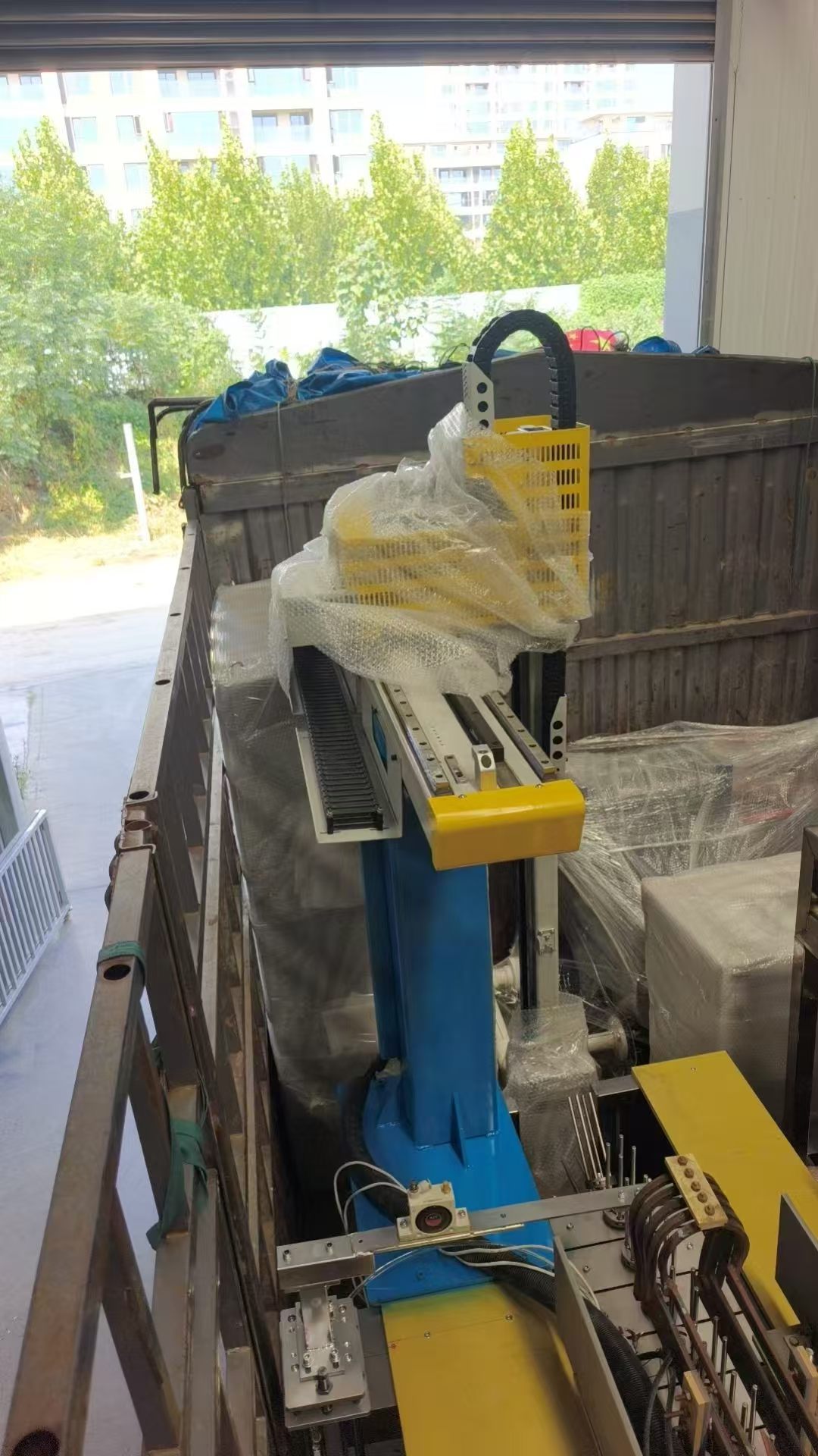 比亚特截齿生产线838.jpg